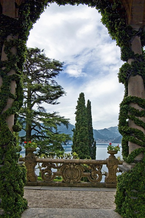 destination wedding planner villa del balbianello lake como italy 11